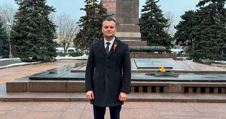 Поздравление Евгения Кареликова с Днем защитника Отечества