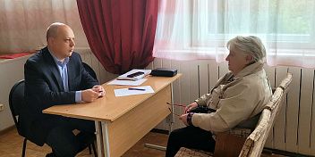 Быть в шаговой доступности от избирателей - это один из главных принципов работы депутатов-коммунистов Волгоградской областной Думы нового созыва