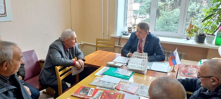 Валерий Могильный провел личный прием граждан