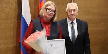 Председатель Думы муниципального района Волгоградской области отмечена федеральной наградой