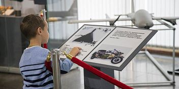 В музее-панораме состоялось открытие выставки о событиях и героях СВО