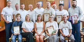 «Строим - значит, живем»