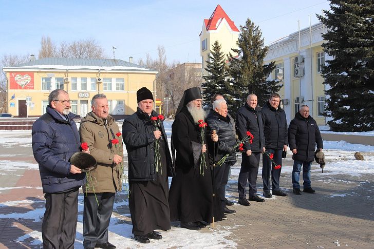 Дань памяти в Жирновском районе