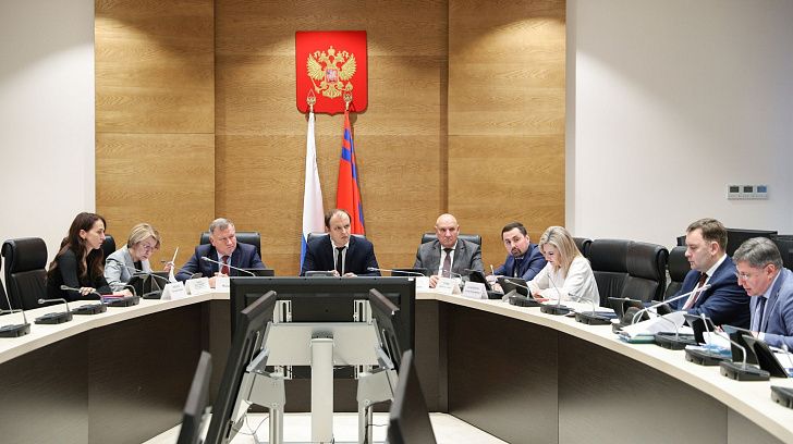 Парламентский комитет поддержал кандидатуру Владимира Попкова