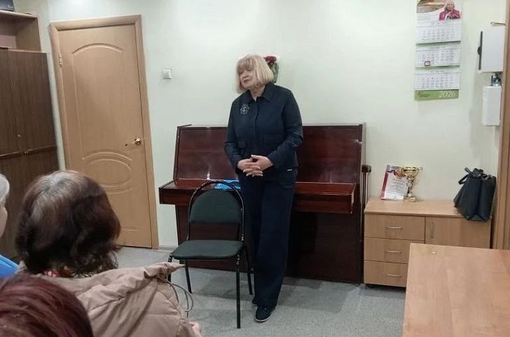 Людям старшего поколения помогли разобраться в тонкостях коммунального законодательства