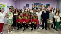 Евгений Кареликов поздравил медицинских работников Волгограда с профессиональным праздником