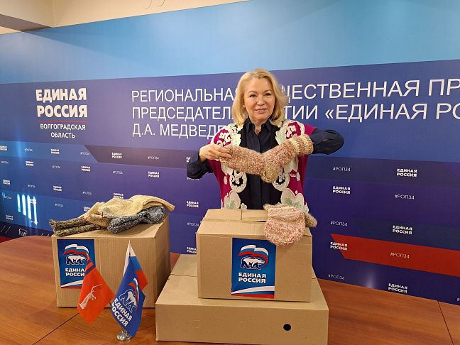 В рамках акции "Тепло из дома" российским солдатам отправят более 40 пар шерстяных носков