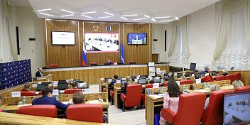 Волгоградская область представила опыт сохранения исторической памяти на форуме «Диалог парламентариев» в Салехарде