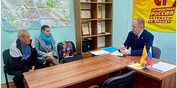 Еженедельный личный приём граждан: работа продолжается