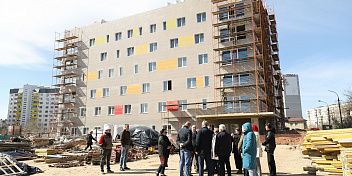 Новую детскую поликлинику планируют построить до конца года в Волжском 
