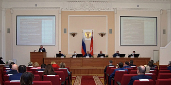 В Волгоградской областной Думе заслушали доклад регионального уполномоченного по правам человека
