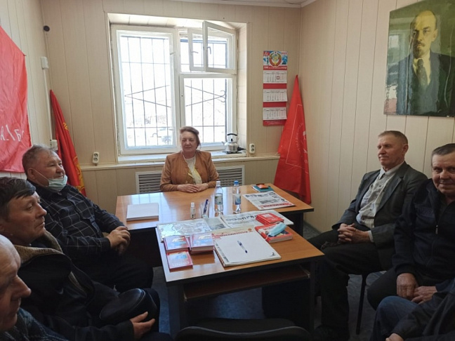 В Волгограде и области прошёл Единый день приёма граждан депутатами-коммунистами