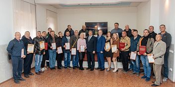 Дмитрий Калашников поздравил коллектив транспортного предприятия с профессиональным праздником