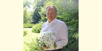 Юрий Марамыгин поздравил жителей региона с  Днем семьи, любви и верности