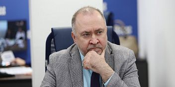 Партийцы взяли на контроль обращения жителей Волгоградской области