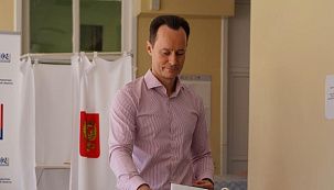 Владимир Шкарин проголосовал за развитие региона