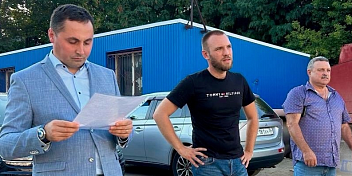 Алексей Логинов встретился с жителями  Тракторозаводского района.