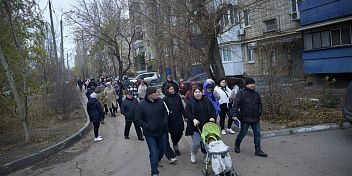 Ремонт труб в разгар отопительного сезона: о чем договорились жители Красноармейского района и их УК