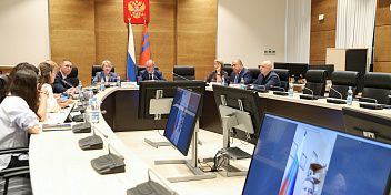 Регион укрепляет взаимодействие власти с социально ориентированными НКО
