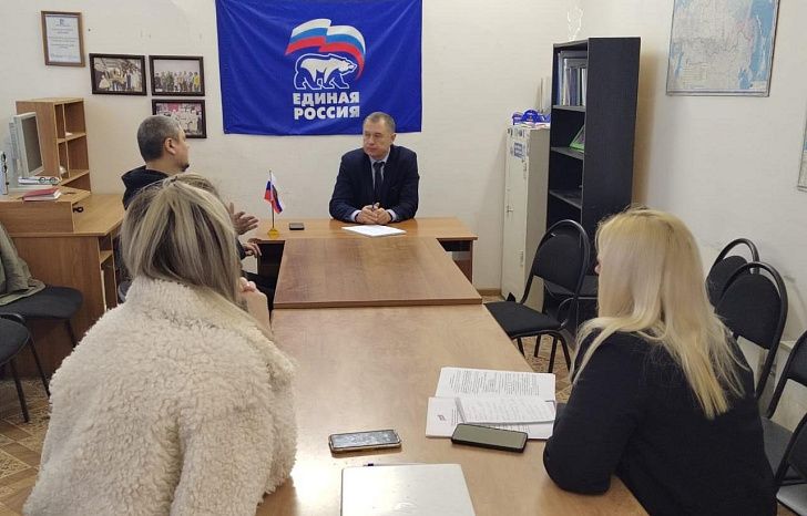 Прием граждан состоялся в Тракторозаводском районе