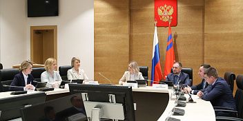 Комитет облдумы одобрил состав регионального Молодежного парламента 