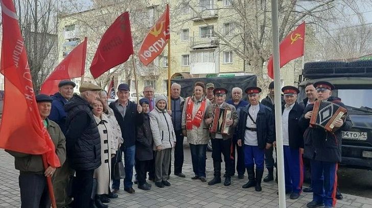 Из города Михайловки в зону СВО отправился 40-й гуманитарный конвой