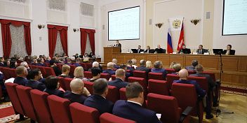 В облдуме обсудили приоритеты бюджетной и налоговой политики