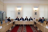 Заседание комиссии Волгоградской областной Думы по вопросам Регламента, парламентского контроля, депутатской этики и противодействия коррупции