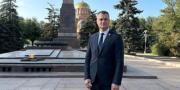 Поздравление Евгения Кареликова с Днем народного единства