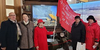 Ветеран Сталинградской битвы Мария Михайловна Рохлина посетила Волгоград