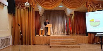 Станислав Коротков принял участие в ежегодном отчете главы администрации Кировского района