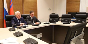 Областные парламентарии приняли участие в совещании Совета Федерации