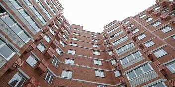 В Волгограде планируется расселить 46 аварийных домов до конца 2027 года