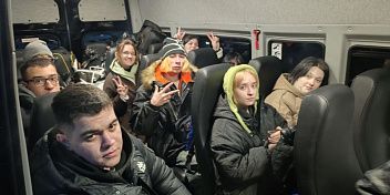 Волгоградские волонтеры «Единой России» отправились на ликвидацию последствий разлива мазута на побережье Чёрного моря