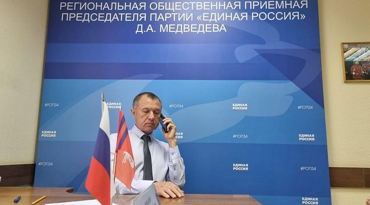 Игорь Романов провел прием граждан