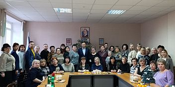 В образовательных учреждений Кировского района подвели итоги года