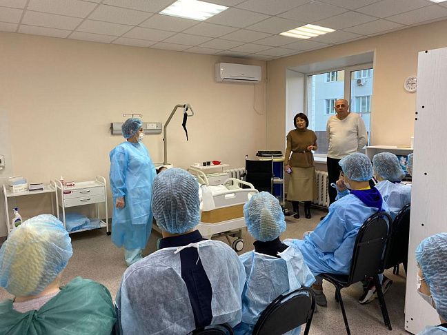 В Волгоградской области для волонтеров организованы практические занятия по оказанию первой медицинской помощи