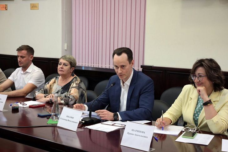 Народный фронт обсудил вопросы регулирования деятельности частных учреждений здравоохранения