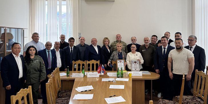 Лидеры национально-культурных автономий Волгоградской области обсудили вопросы помощи СВО