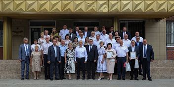 В регионе чествовали победителей областного конкурса среди представительных органов власти 