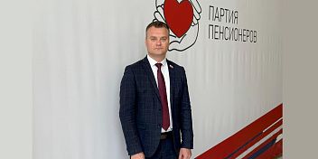 Поздравление Евгения Кареликова с Днем России 