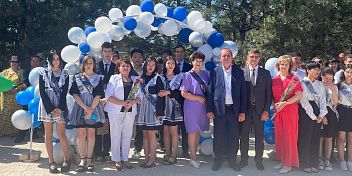 Школы планируется открыть в срок