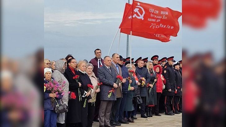 В Волжском состоялось памятное мероприятие, приуроченное к 83-й годовщине контрнаступления под Сталинградом