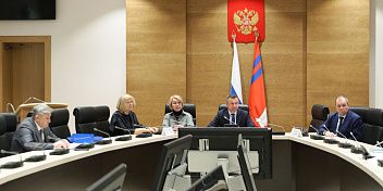 Парламентарии рассмотрели отчет об исполнении областного бюджета за девять месяцев этого года 