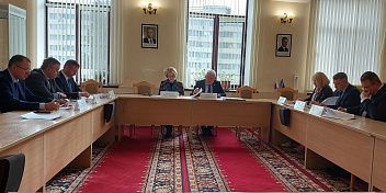 Комитет обсудил рекомендации «парламентского часа»
