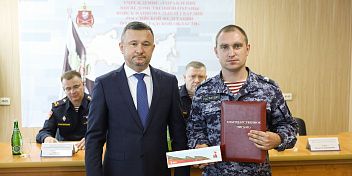 В Волгограде чествовали сотрудников вневедомственной охраны 