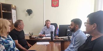 Игорь Романов провел прием граждан