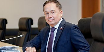 Юрий Марамыгин поздравил жителей региона  с Днем местного самоуправления