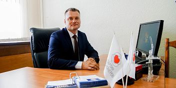 Поздравление Евгения Кареликова с Днем медицинского работника