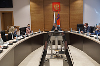 Парламентарии анализируют выполнение закона о жилищных сертификатах для многодетных семей
